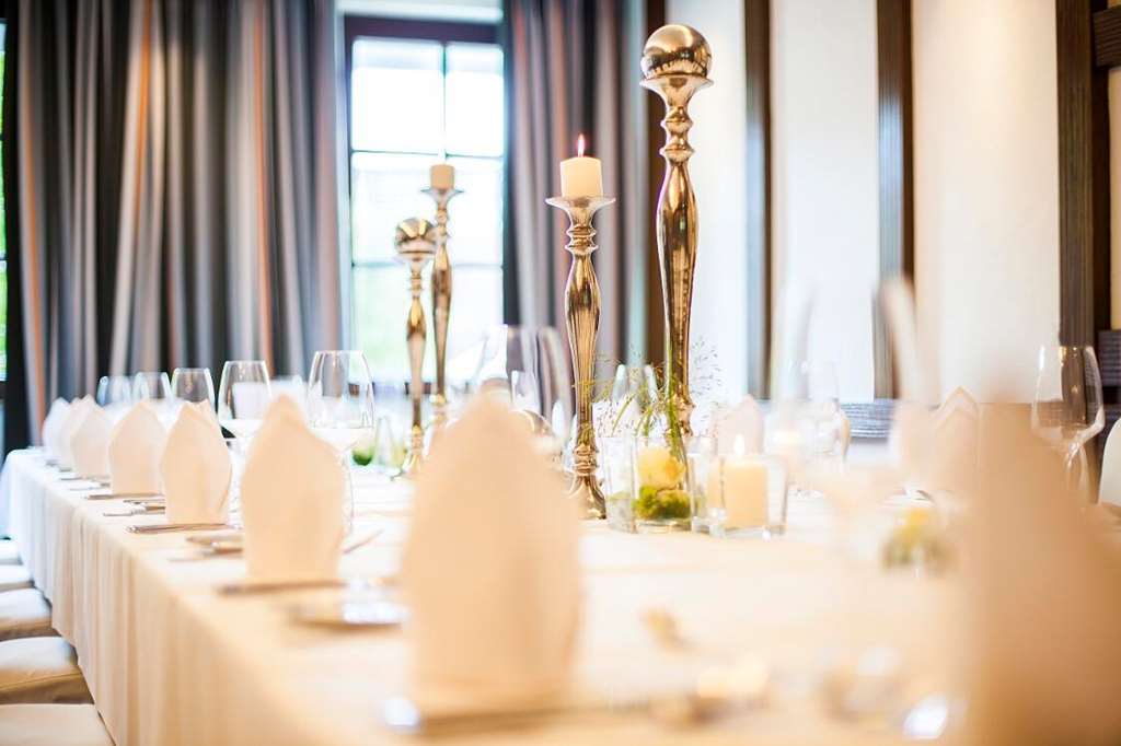 Hotel Waldhorn Böblingen Restaurant foto